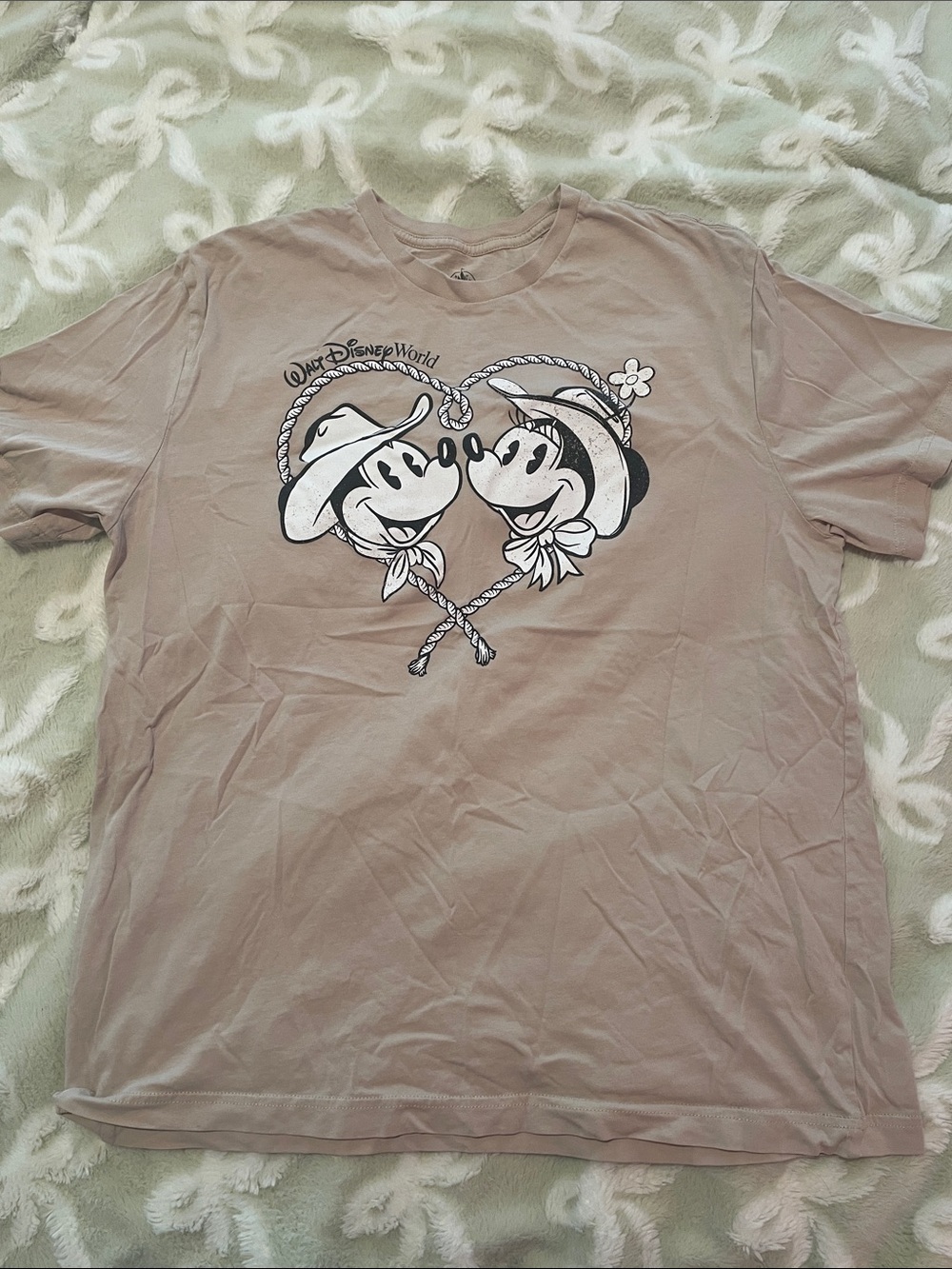 Walt Disney World Taupe Mickey & Minnie Rope Heart Graphic Tee